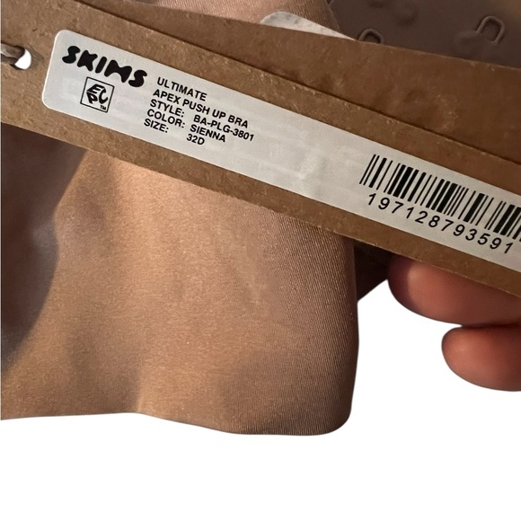 SKIMS Ultimate Apex Push-Up Nipple Bra – Sienna – 32D – NWT! - Picture 3 of 5